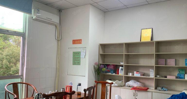 福永会展旁厂房出租原房东600至1800平带装修有红本可生产