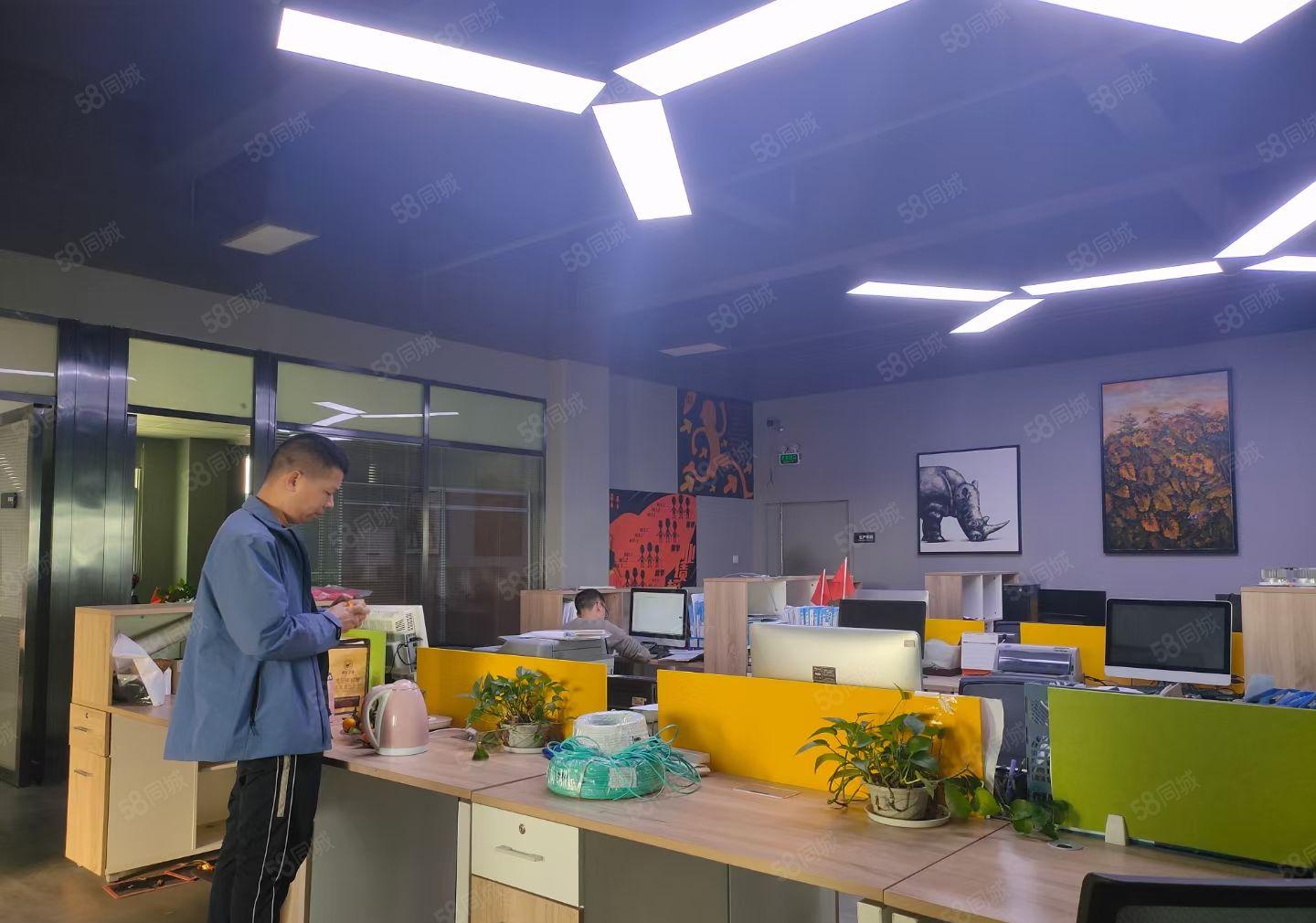 松岗塘下涌独门独院8000平带装修厂房出租