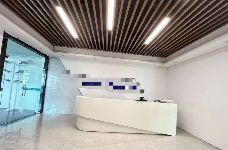 石岩石龙仔800平现成精装修原房东工业园红本厂房出租分租