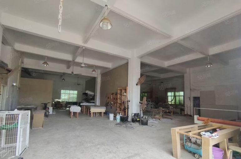 河南岸一楼650平，可进大车，有三相电