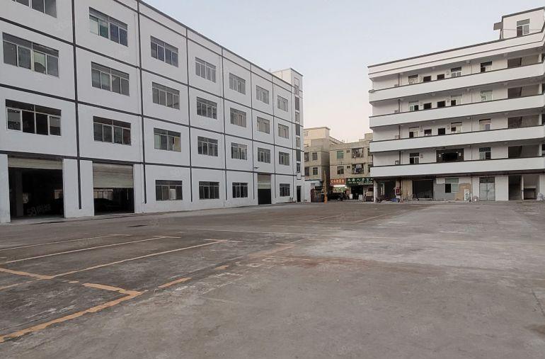 小金口800平1500平现成装修红本厂房仓库出租可分租