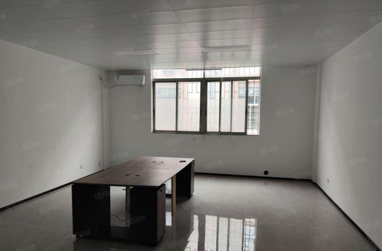 惠州惠阳新圩东风村路口精装修厂房低价出租850平配套齐全