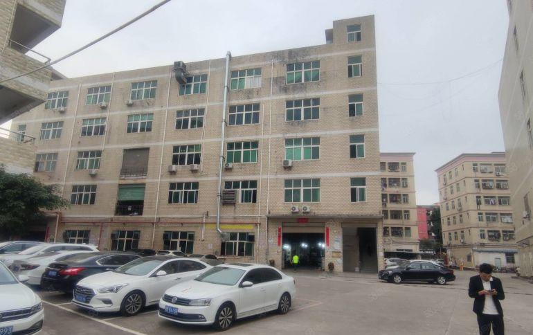 惠阳镇隆大型工业园2000平原房东楼上低价厂房仓库出租高速口