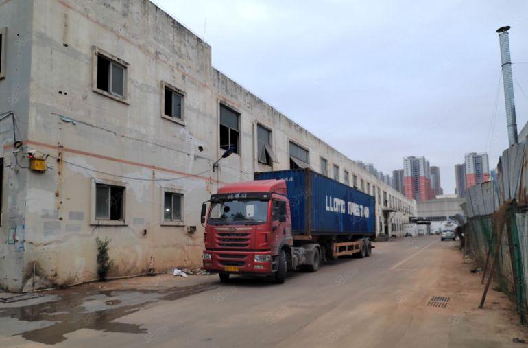 惠州市大亚湾3200平米带5台行车厂房出租，可分租，可办环评