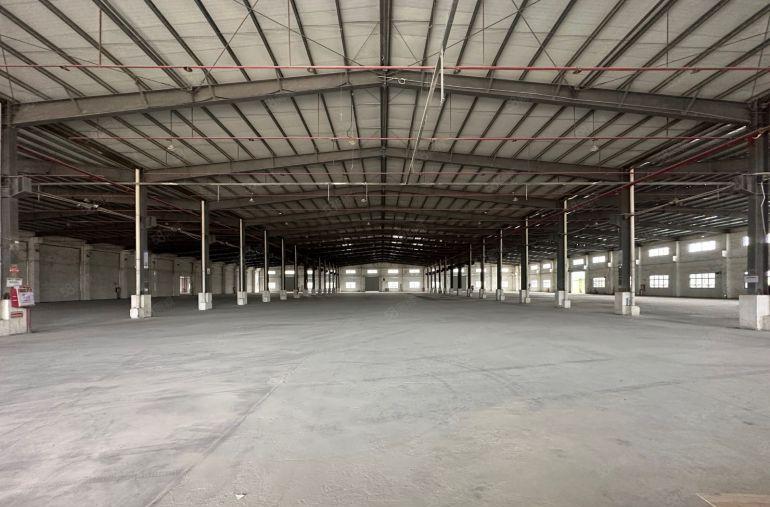 带卸货平台单一层，证件齐全有消防喷淋