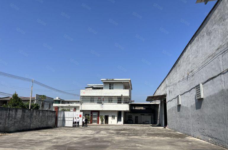 独门独院钢构厂房2500平出租，可做仓库，生产，大小可分租