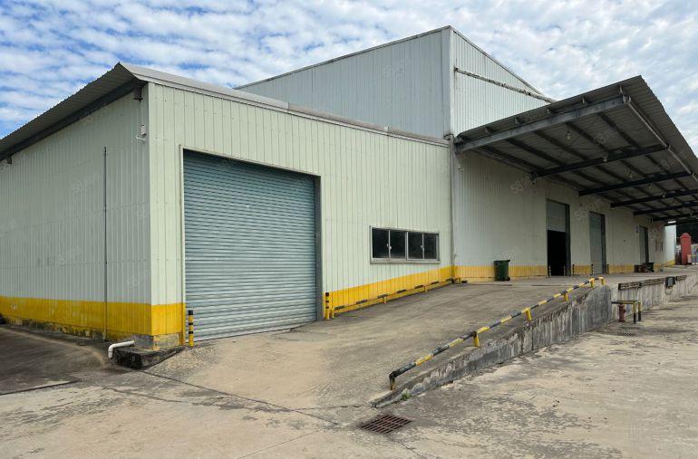 超大空地带卸货平台物流仓低价出租