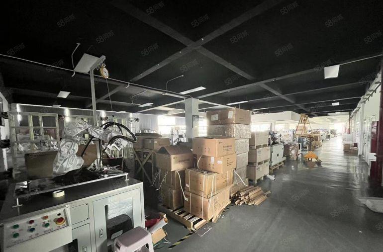 观澜桂花三楼1288平带装修厂房客户搬走出租