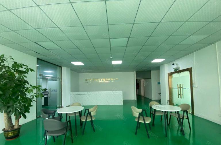 24元大浪地铁口楼上2000平精装修厂房出租仓库出租大小分租