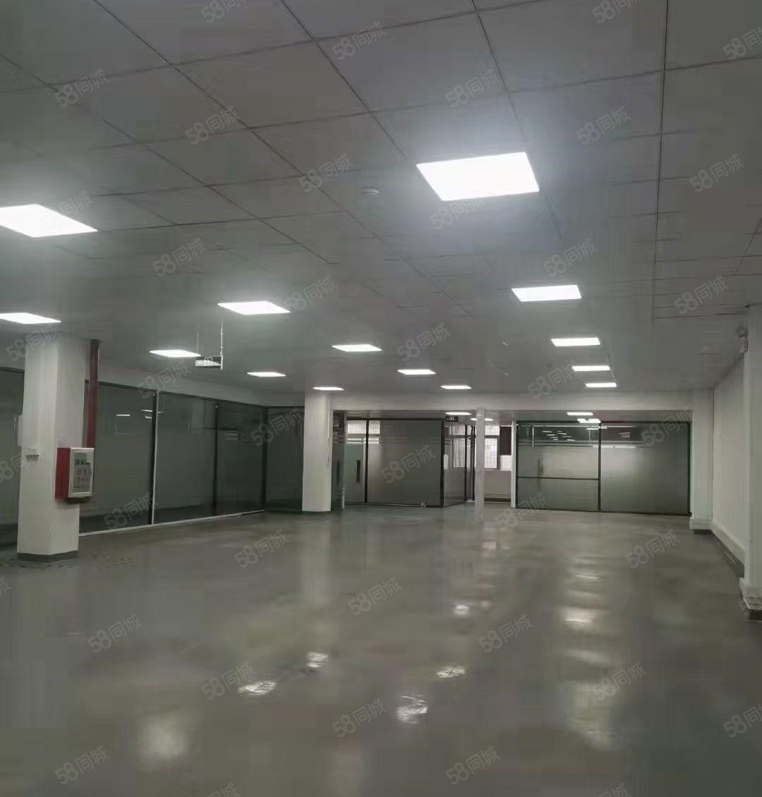 民治牛栏前1楼厂房950平，精装，高6米，租金40元