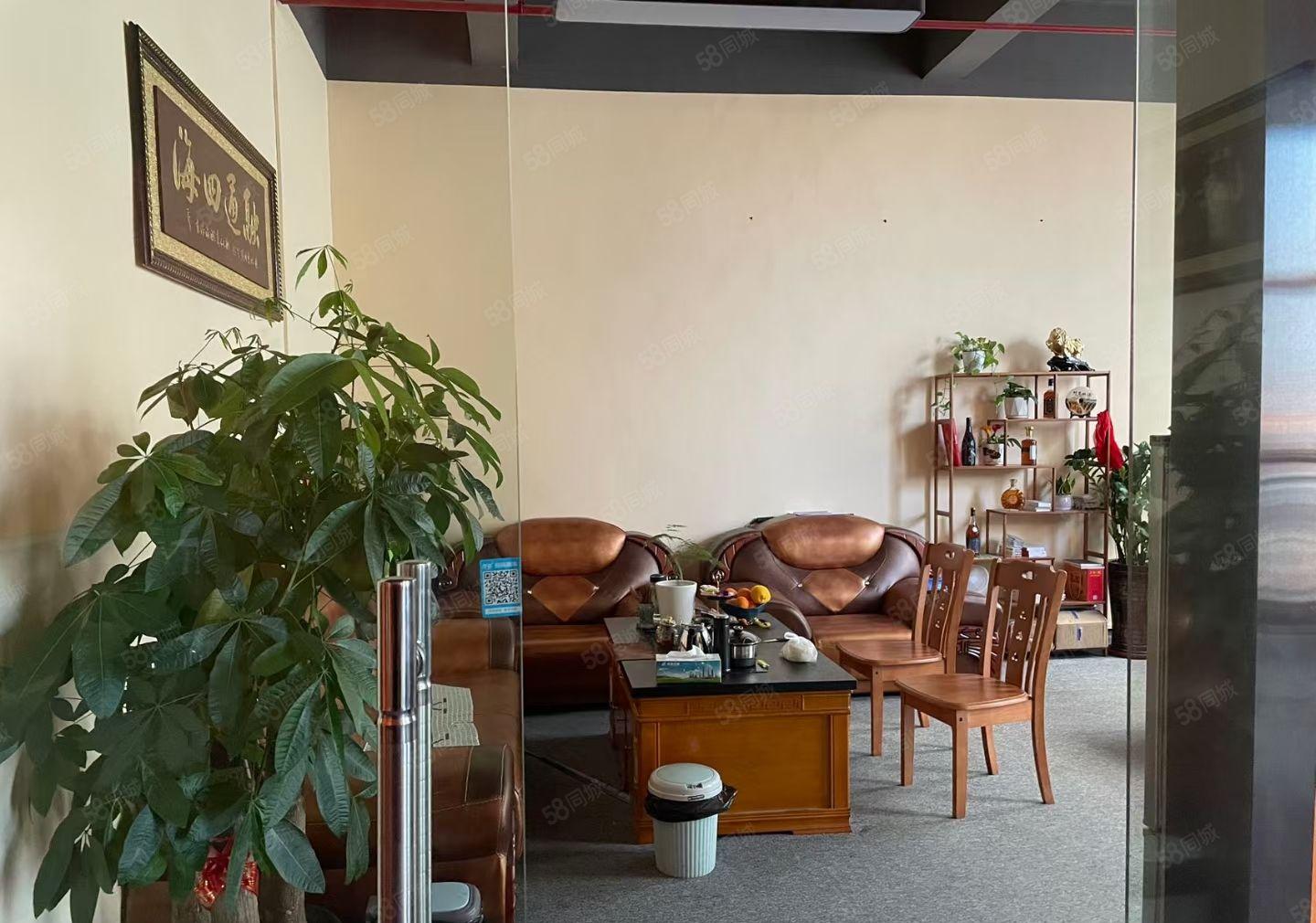 大浪高新园区600平小面积采光好精装修厂房招租