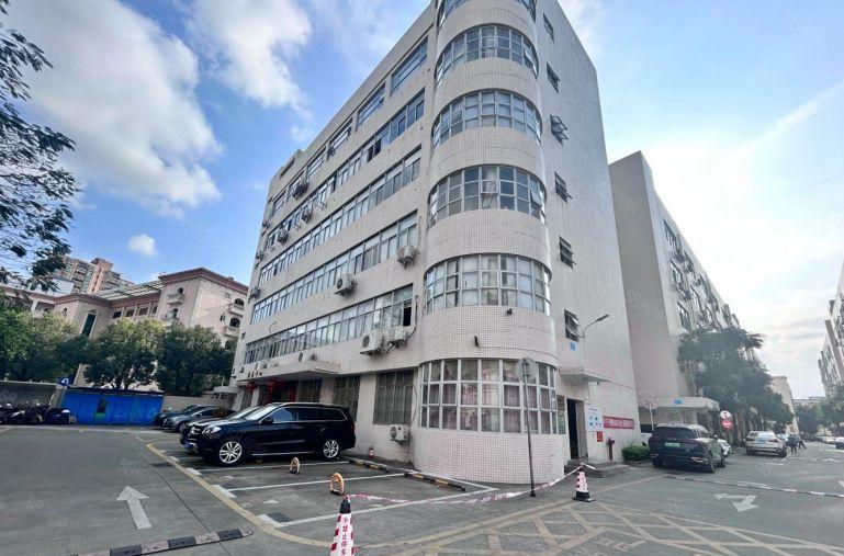 龙华元芬地铁口整层面积600平厂房现成办公室出租