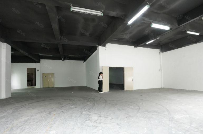 龙华上芬地铁口一楼仓库200至765一楼厂房