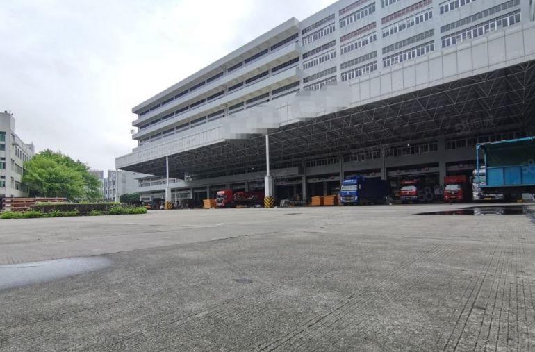 龙华大浪独门独院红本物流园27万平厂房出租，仓库可分租可生产