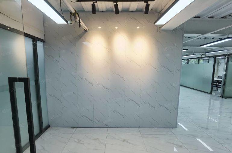 民治地铁站1970科技园精装修一楼323平精装办公室仓库