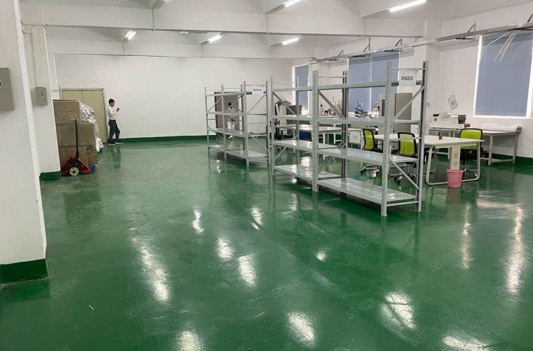 龙华民治地铁口附件楼上1000平精装修厂房仓库办公出租可分租