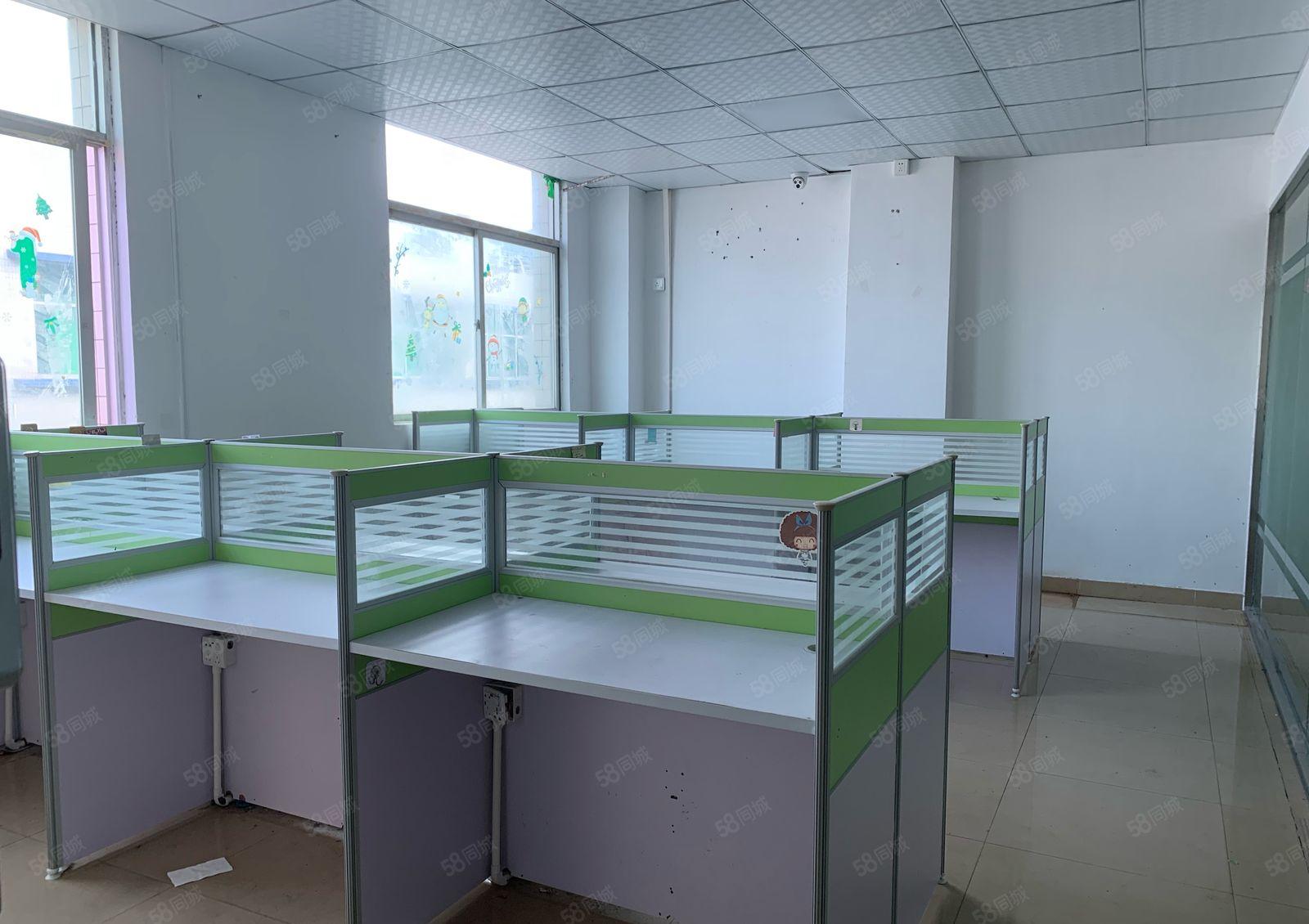 观澜樟坑径原房东楼上500平，带前台办公室装修无公摊面积实在