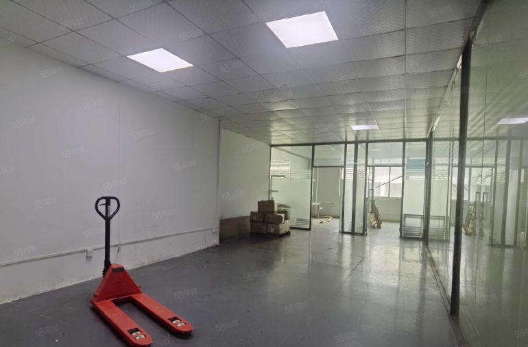 园区唯一大面积厂房，42格局，适合做小加工，组装，电商等