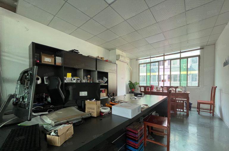 龙华大浪原房东厂房出租650平方精装带办公室车间仓库一体化
