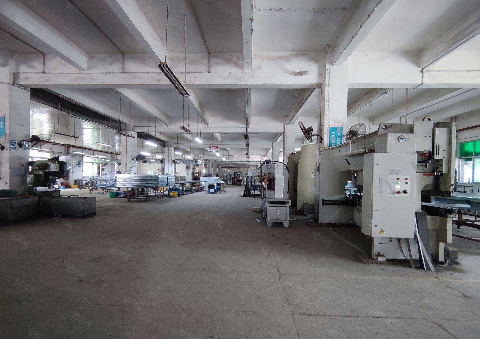 观澜梅观高速附近8400平厂房出租可分租2800平空地大