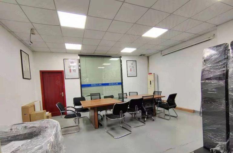 25元龙华地铁口楼上800平精装修厂房出租办公室仓库分租