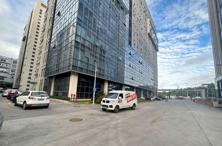 年底低价清盘中，龙华大浪原房东高新园区厂房500平起分租