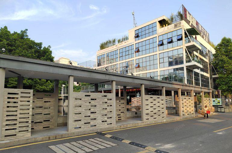 龙华油松500平精装修电商办公厂房低价出租园区200平起可租