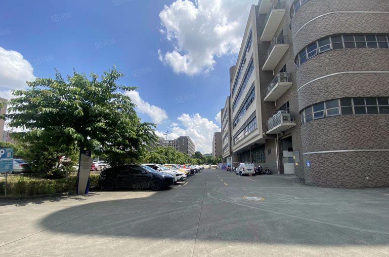 清湖地铁口厂房出租200平起可分租精装修办公室一楼仓库出租