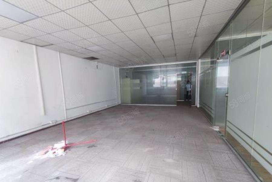 观澜松元主干道边楼上1000平精装修办公室厂房仓库出租可分租