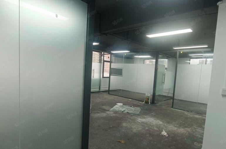 龙华民治精装修厂房仓库146平出租 带隔间办公室