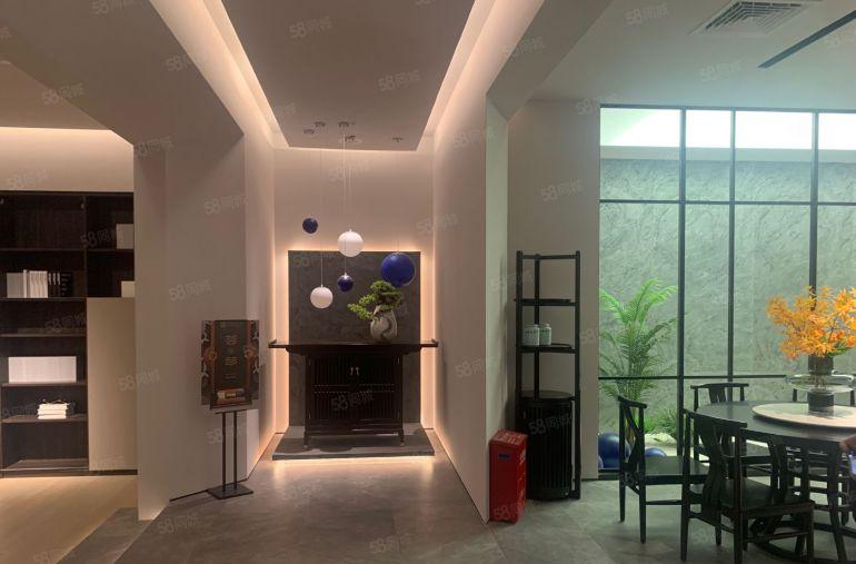 龙华中心区2000平现成豪华装修家具展厅200起分无转让费