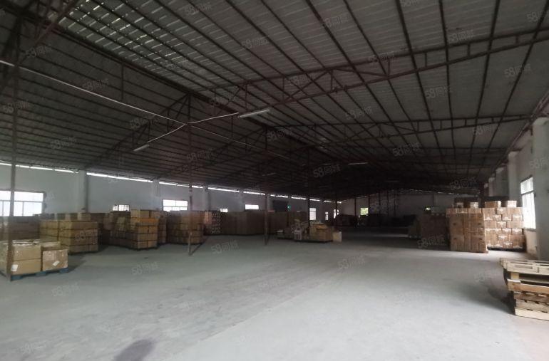 观澜新田观平路边单一层厂房出租2300平米，靠近坂田和平湖