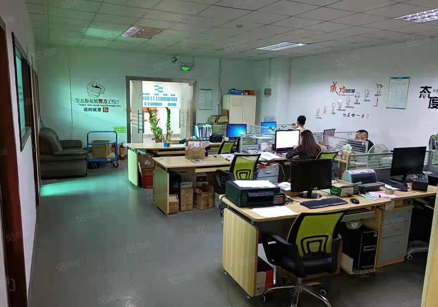 厂房岀租大浪商业街附近新出原房东楼上整层900平精装修.