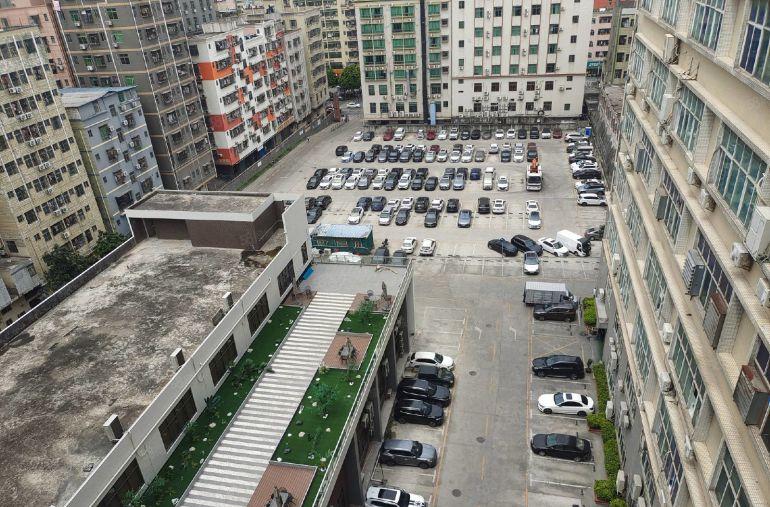 龙华大浪商业中心楼上带装修680平出租，园区空地超大还价就租