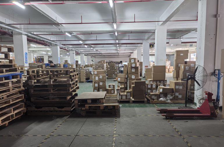 龙华观澜银星科技园独院独栋厂房6000平出租近高速路口空地大