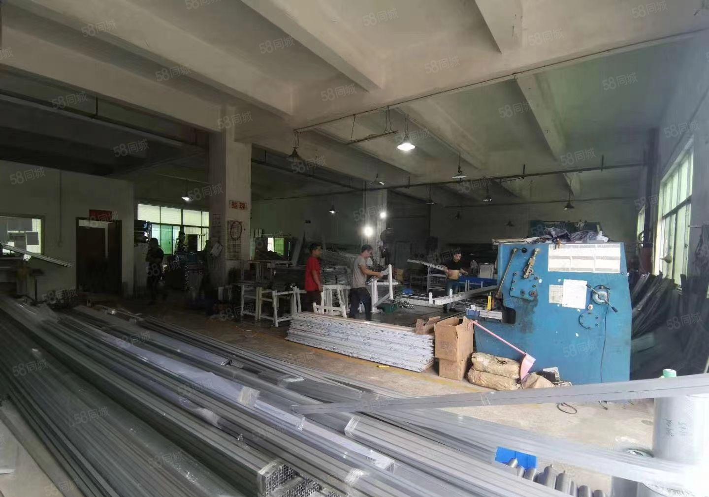 大浪水围工业区 一楼标准厂房 550平 现成水电及办公室装修