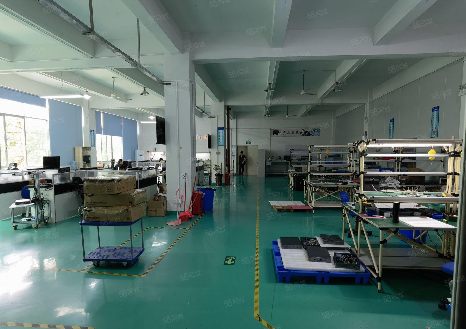 观澜金雄达科技园楼上3200平方厂房出租500平方起分租