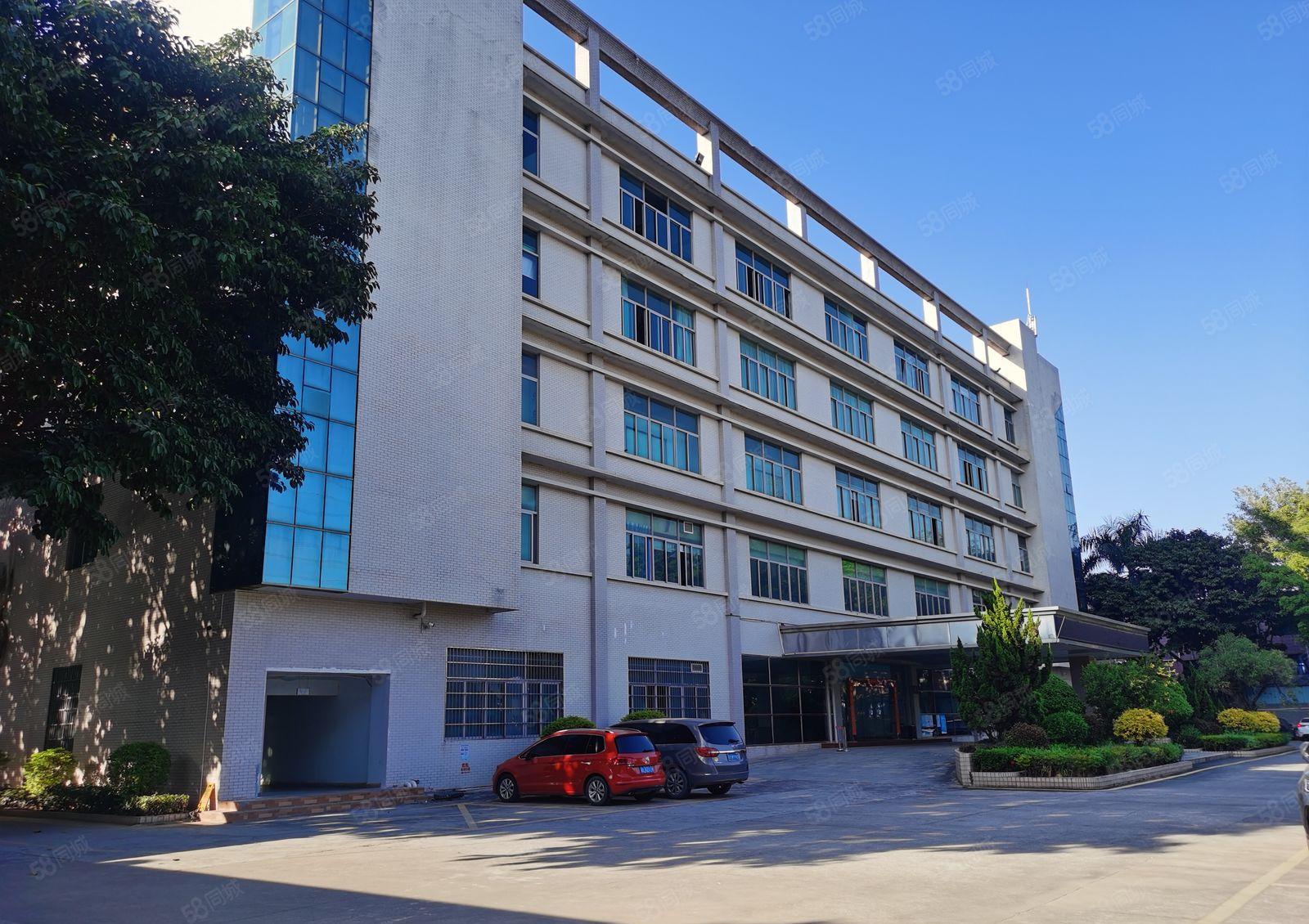 黎光花园式独院厂房出租，楼上一整层3300平米带装修水电齐全