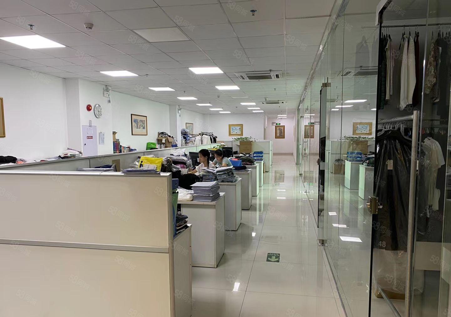 龙华清湖楼上1000平精装修厂房出租 500平可分租低价出租