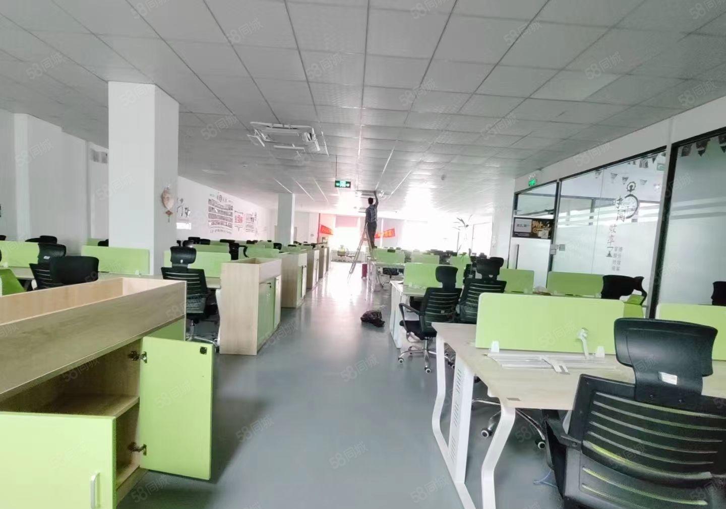 龙华油松厂房出租一楼2670平二楼5276平大小面积分租