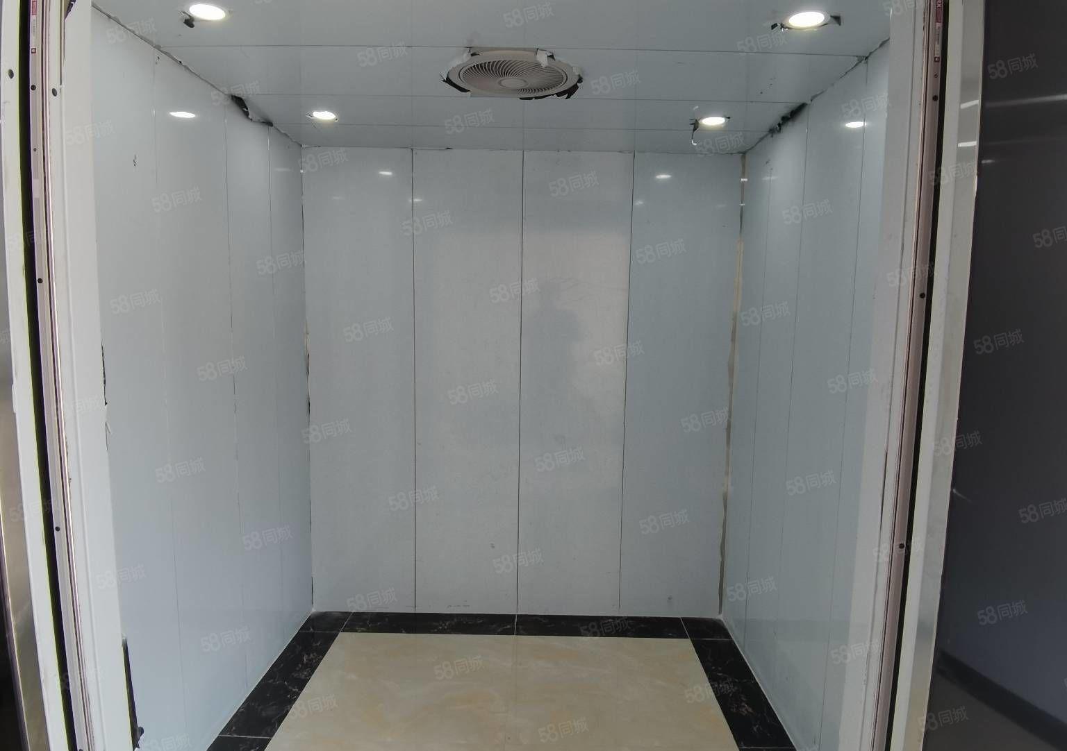 可分租小面积龙华大浪商业中心红本带装修厂房出租一楼仓库出租