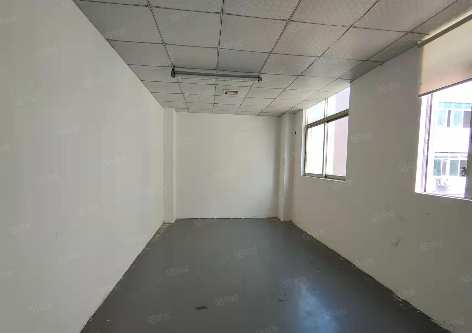 龙华元芬地铁口楼上145平精装办公厂房出租