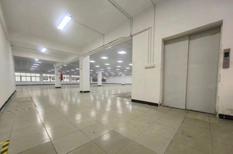 龙华壹方城旁 原房东出租厂房及办公室 价格30平