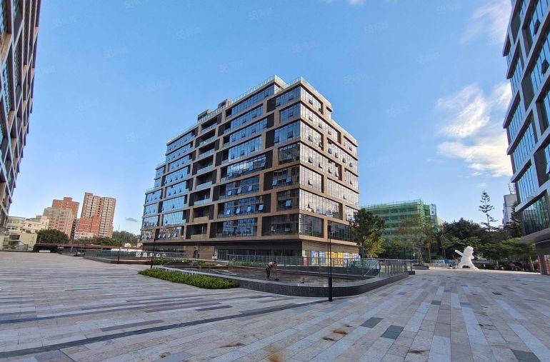 地铁口旁边20000平方红本全新研发办公厂房免租3个月可分租