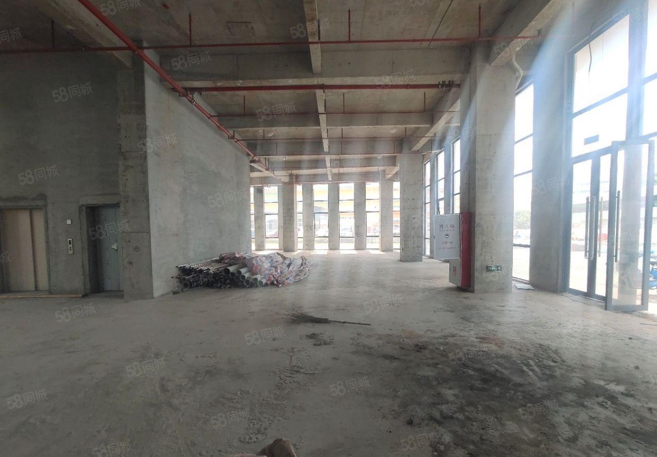 龙华观澜全新红本厂房仓库出租龙澜大道边，200平起租