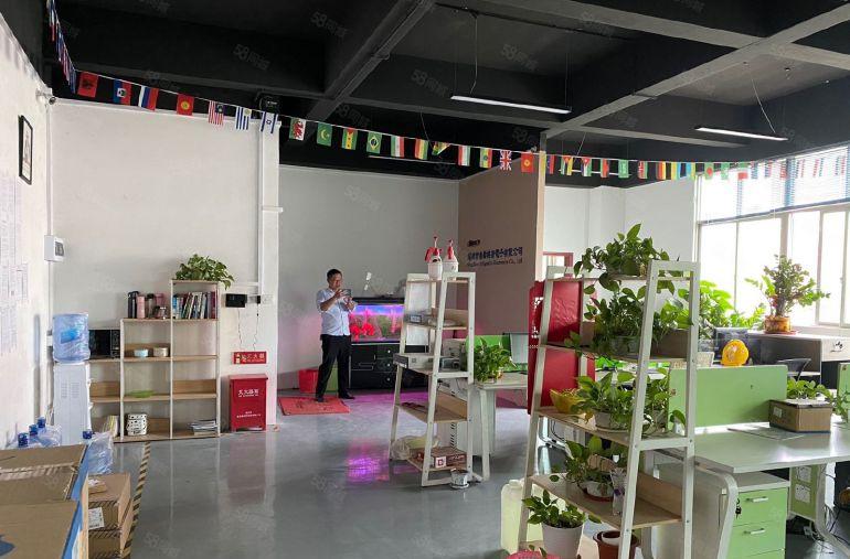 观澜章阁工业园400平方精装修电商办公小加工红本厂房出租