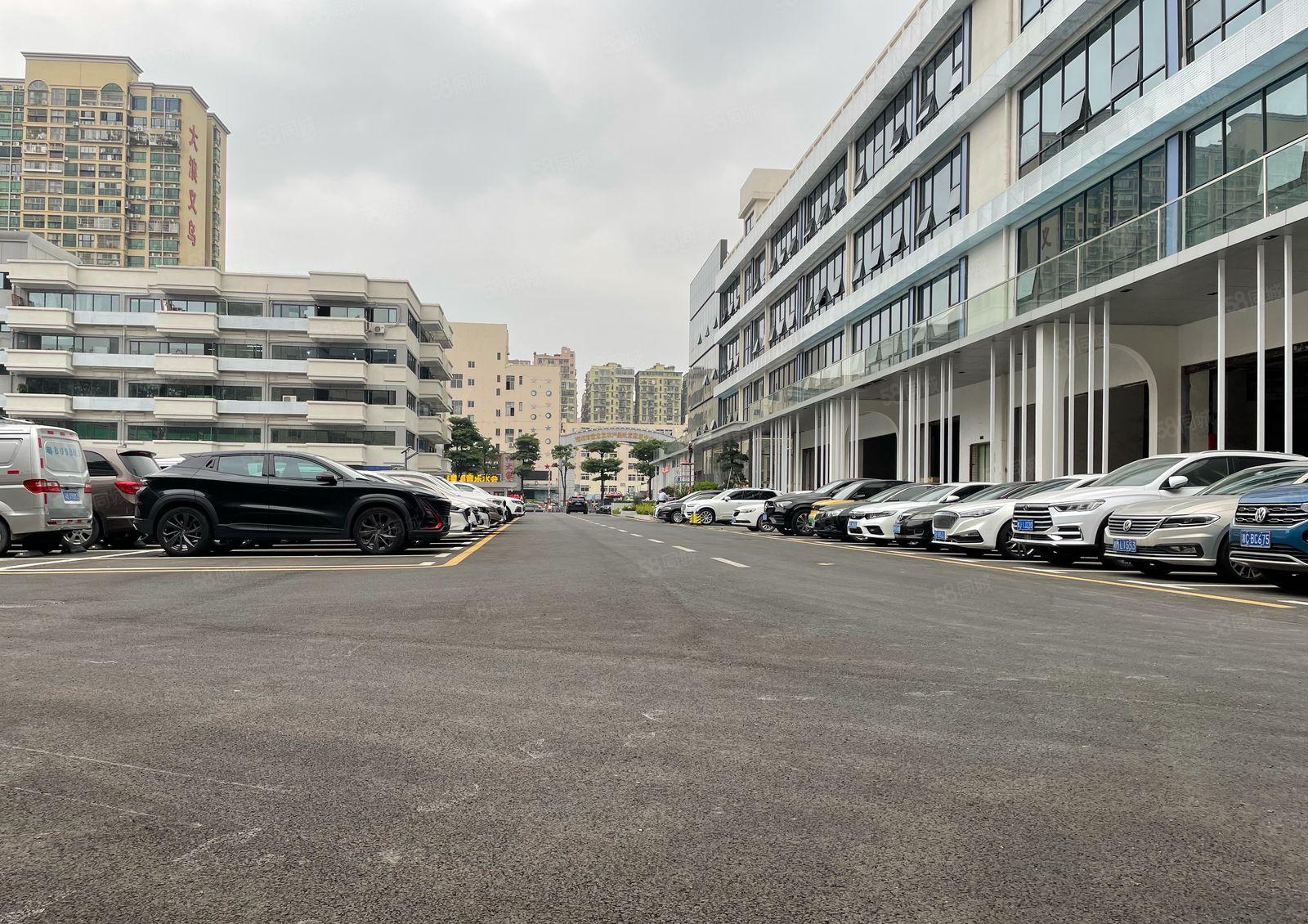 龙华大浪厂房出租可分租300平办公室仓库出租彩光好空地大招租