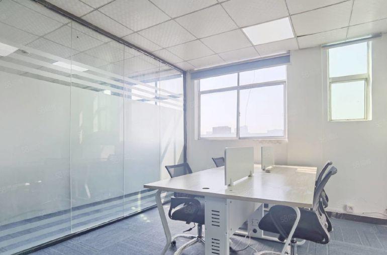 龙华大浪，港深创新园精装修办公室，120平朝南，家私电器全齐