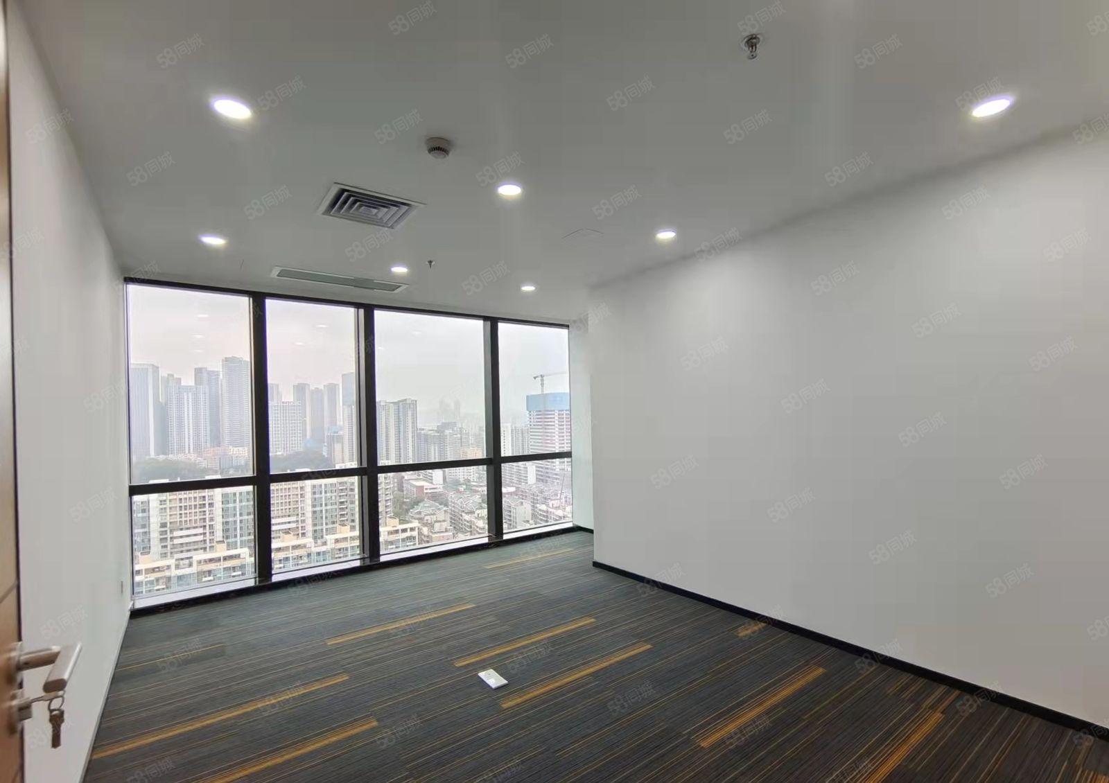 清湖地铁站B出口新出精装办公室174.38平招租，全新落地窗