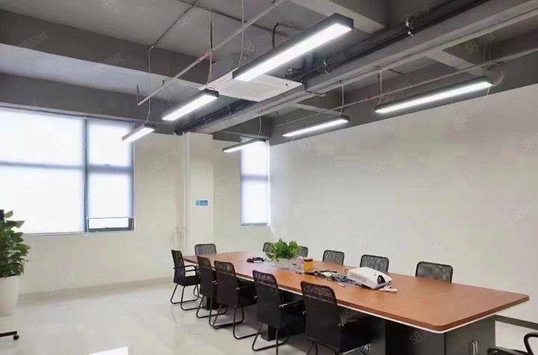 龙华地铁口300平780平精装半层可生产厂房电商写字楼出租